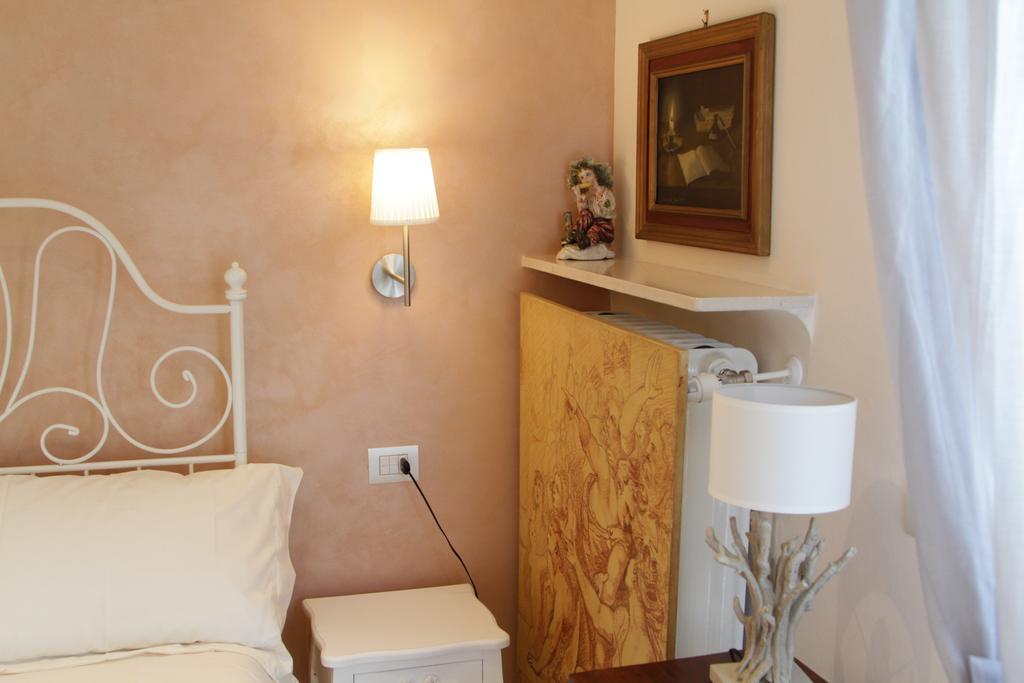 B&B I Propilei Di San Girolamo Rimini Exterior photo